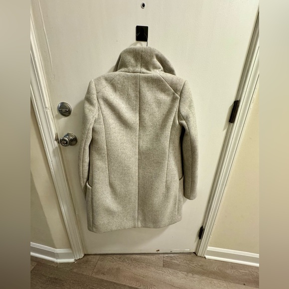 Aritzia - Wilfred - The Cocoon Coat - Picture 6 of 6